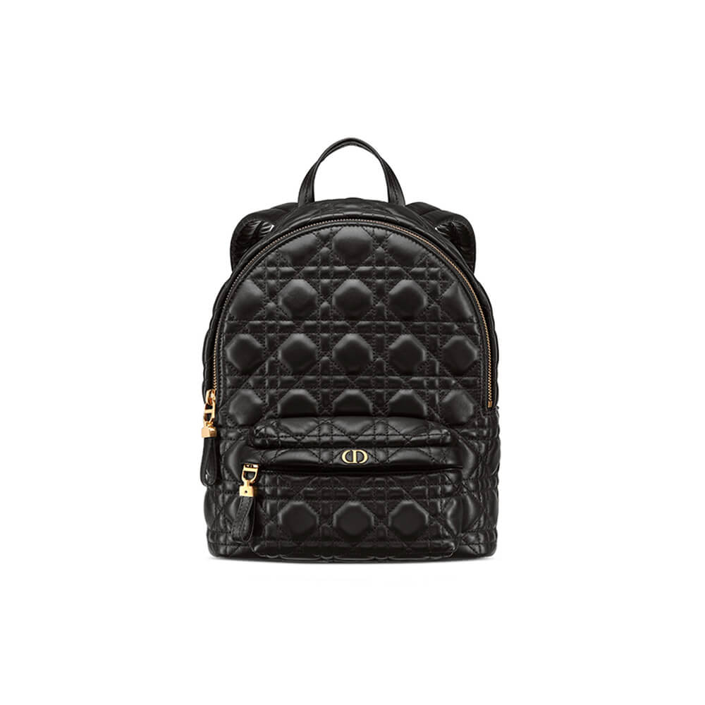 small D10r backpack