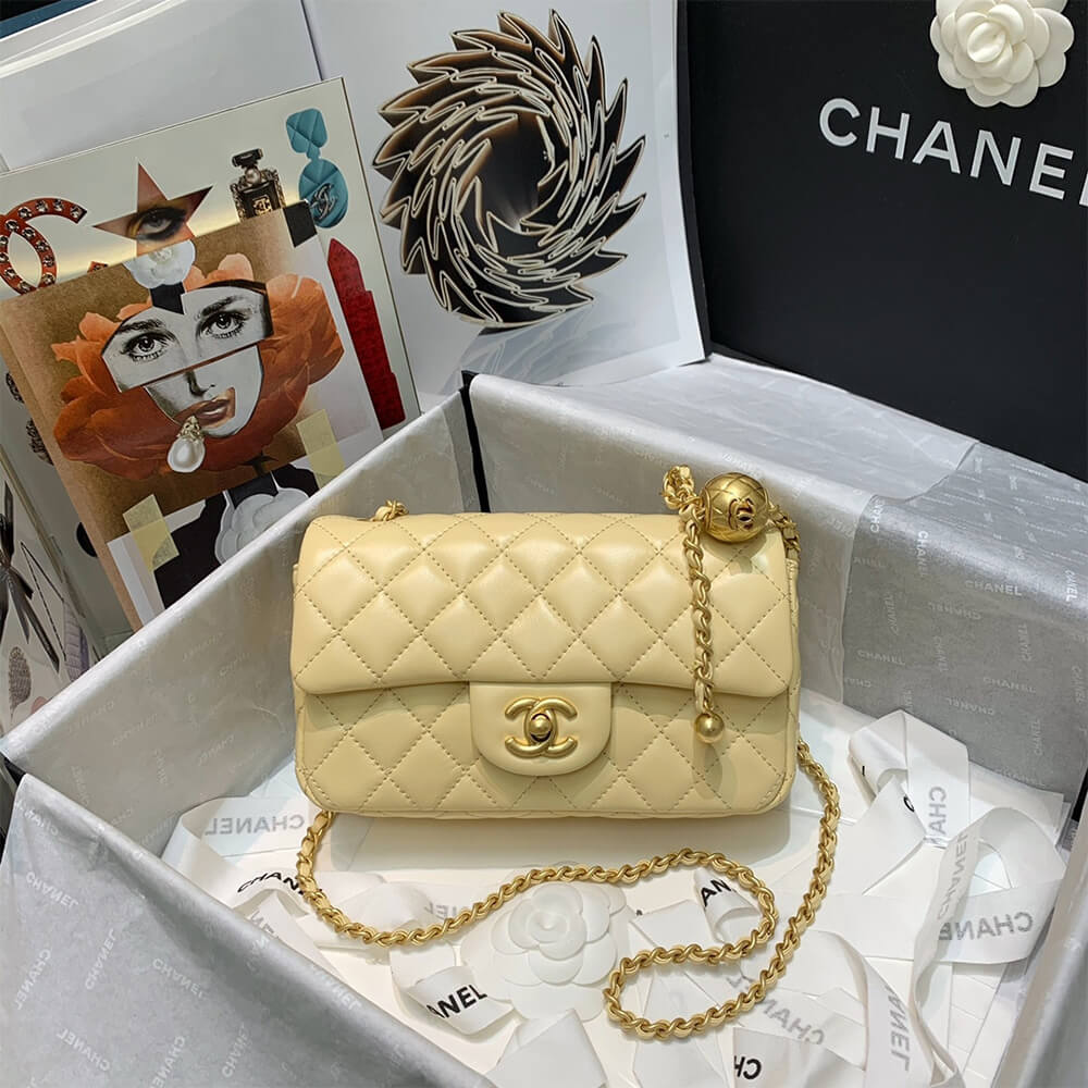 Ch**el classic flap shoulder bag