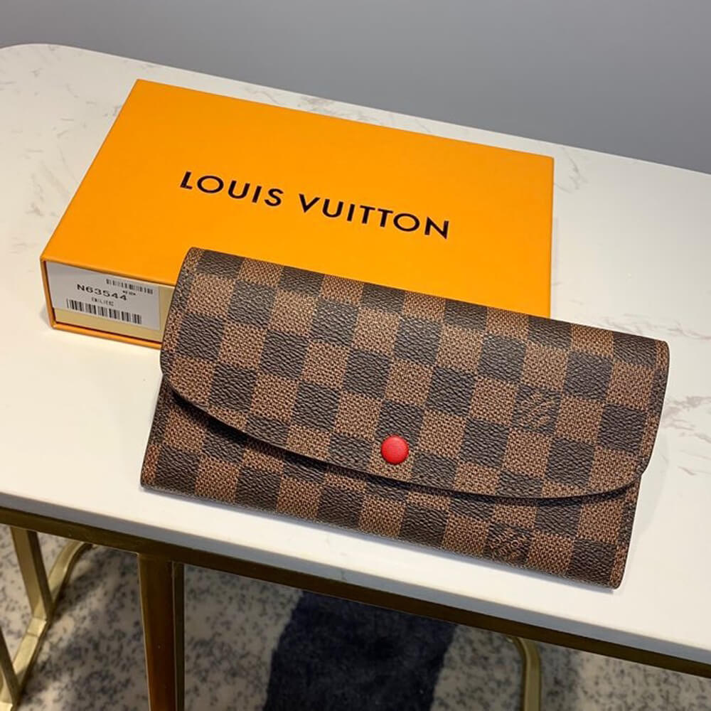 l0vis Vvtt0n emilie wallet