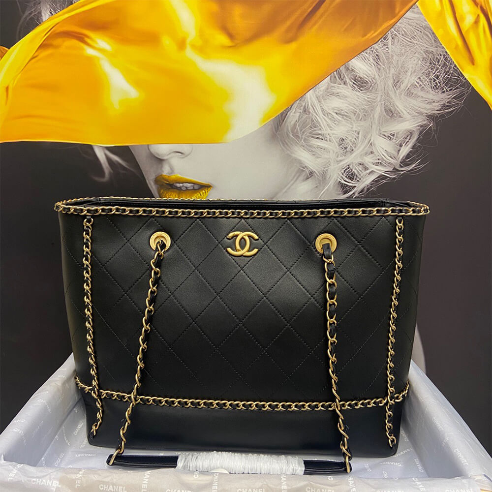 Ch**el shopping bag