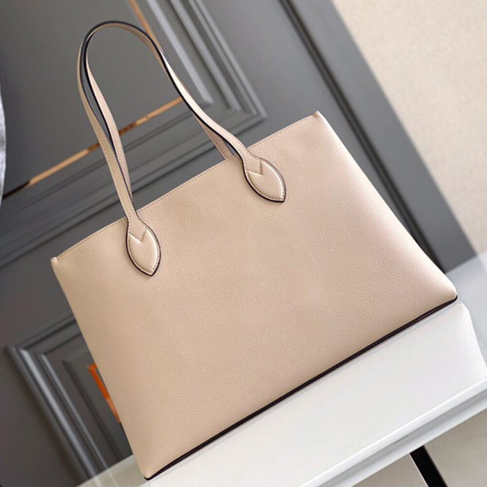 l0vis Vvtt0n lockme shopper bag