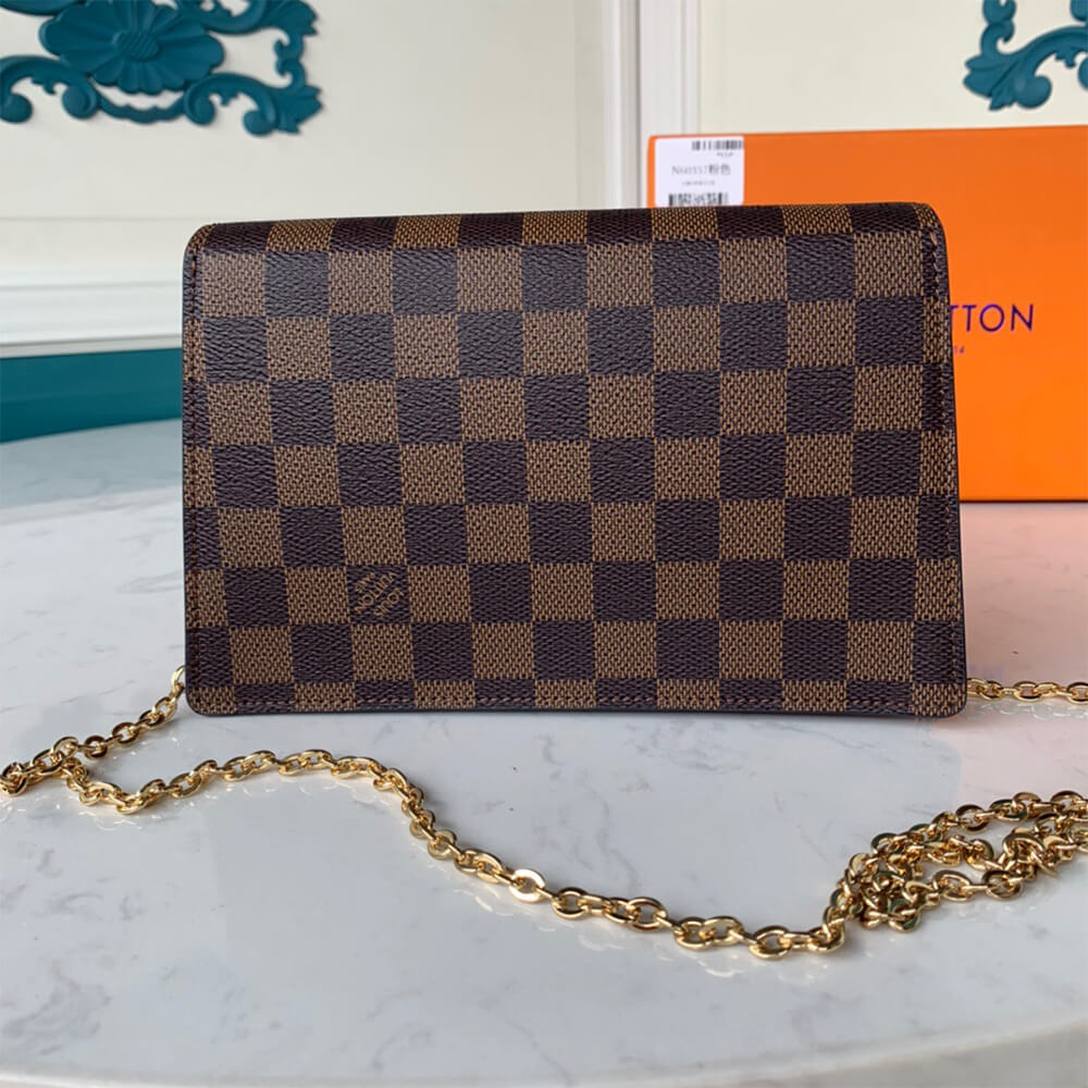 l0vis Vvtt0n croisette chain wallet