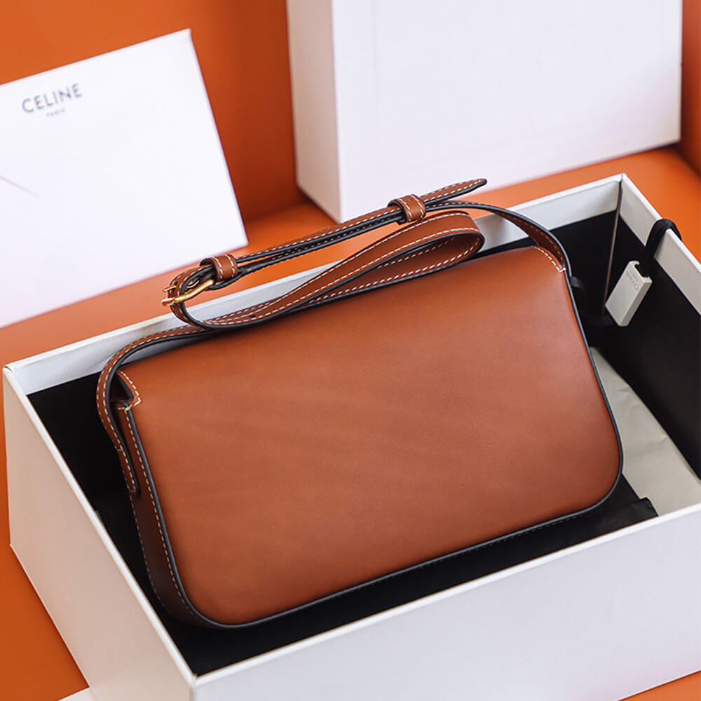 Ce1i*e triomphe shoulder bag