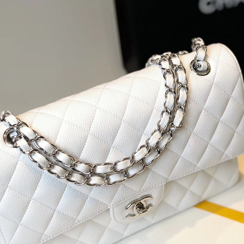 Ch**el classic flap handbag