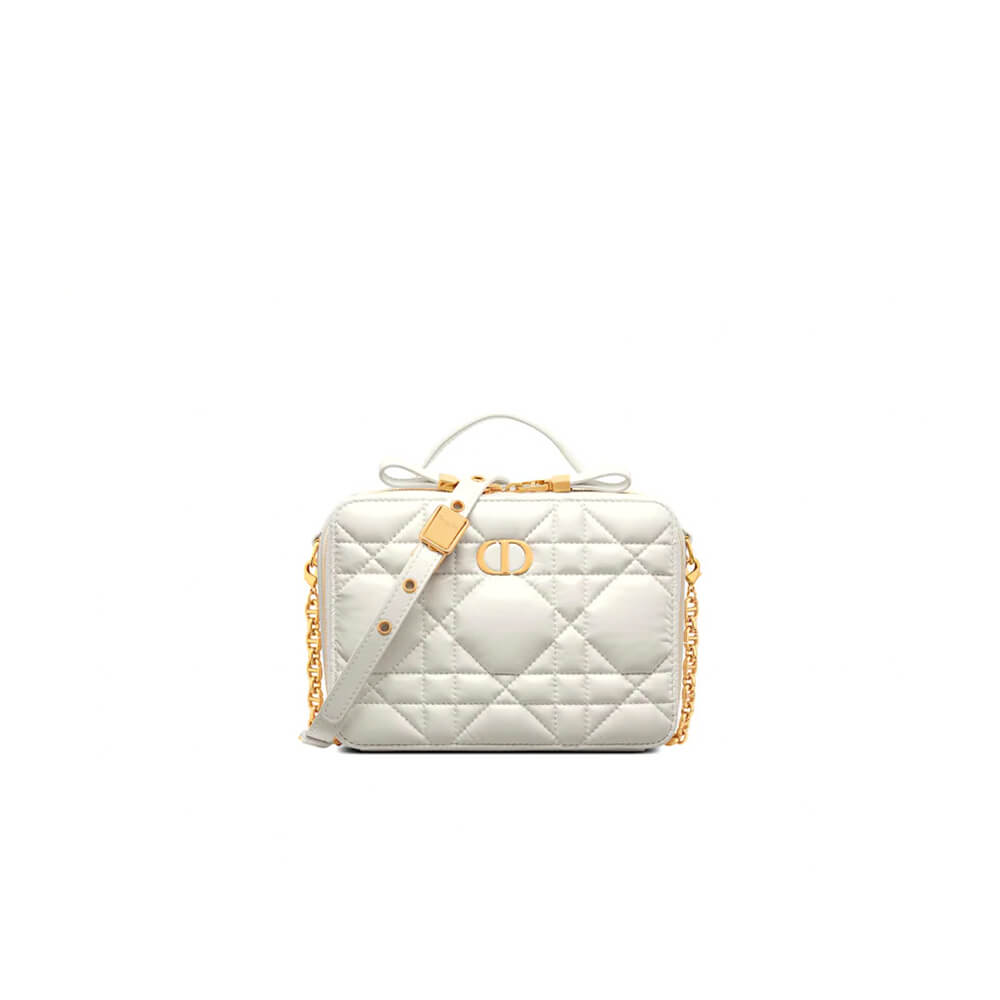 D10r caro box bag with chain