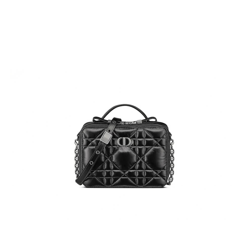D10r caro box bag with chain