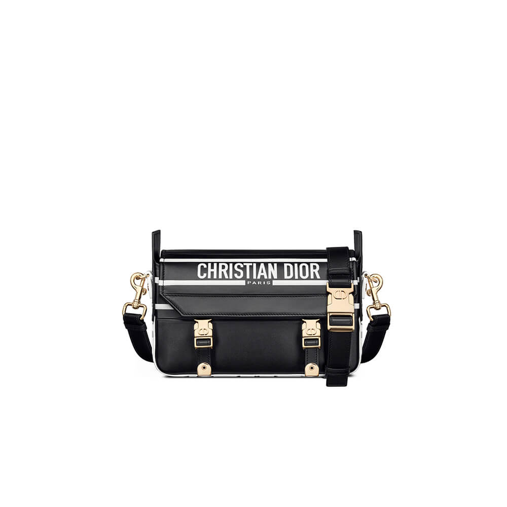small D10rcamp bag
