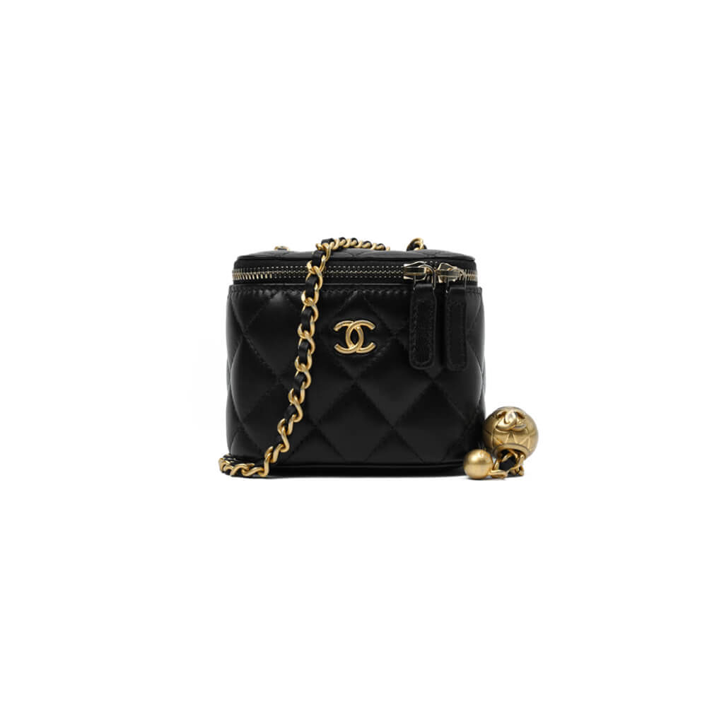 Ch**el small vanity with chain