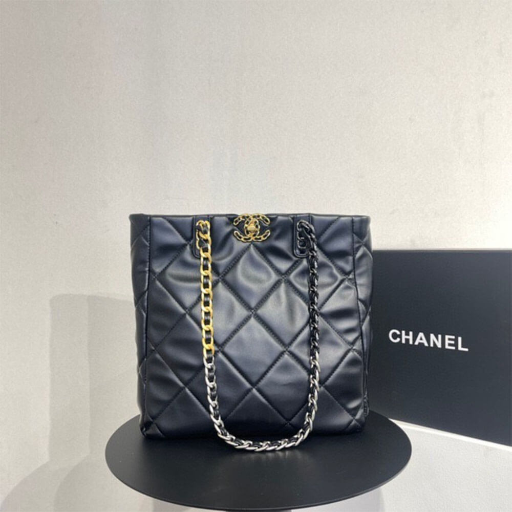 Ch**el 19 shopping bag