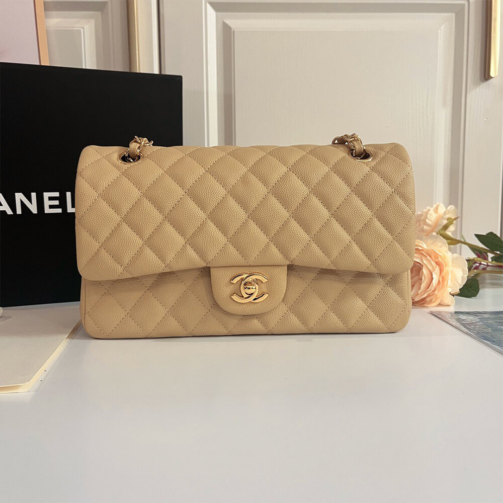 Ch**el classic flap medium