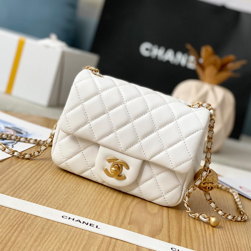 Ch**el pearl crush bag
