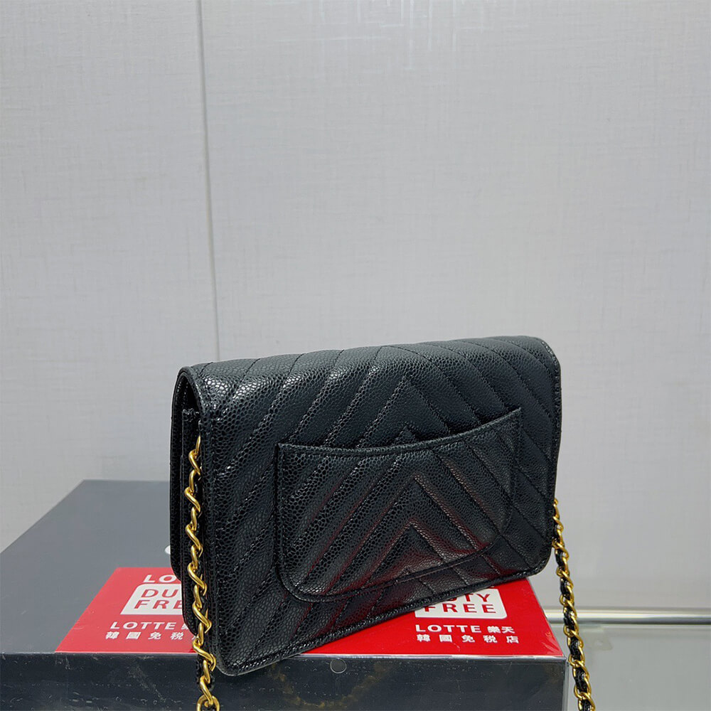 Ch**el chevron woc