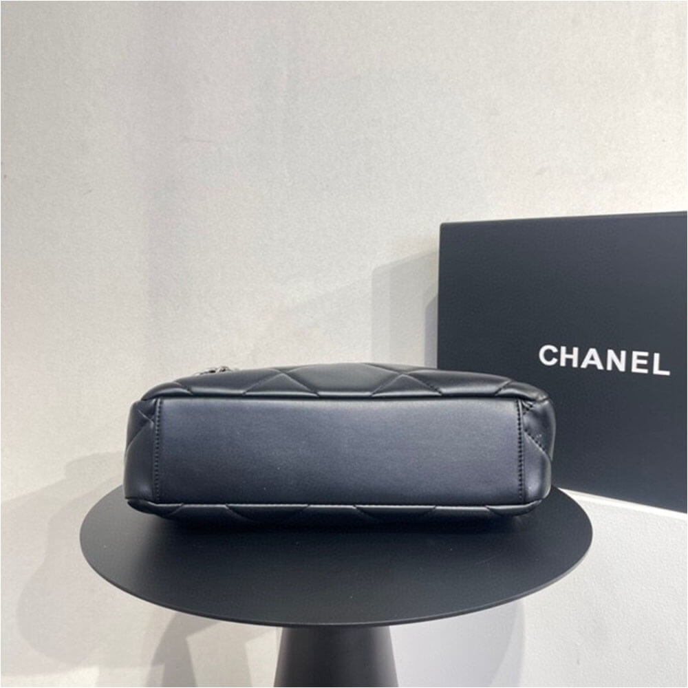 Ch**el 19 shopping bag