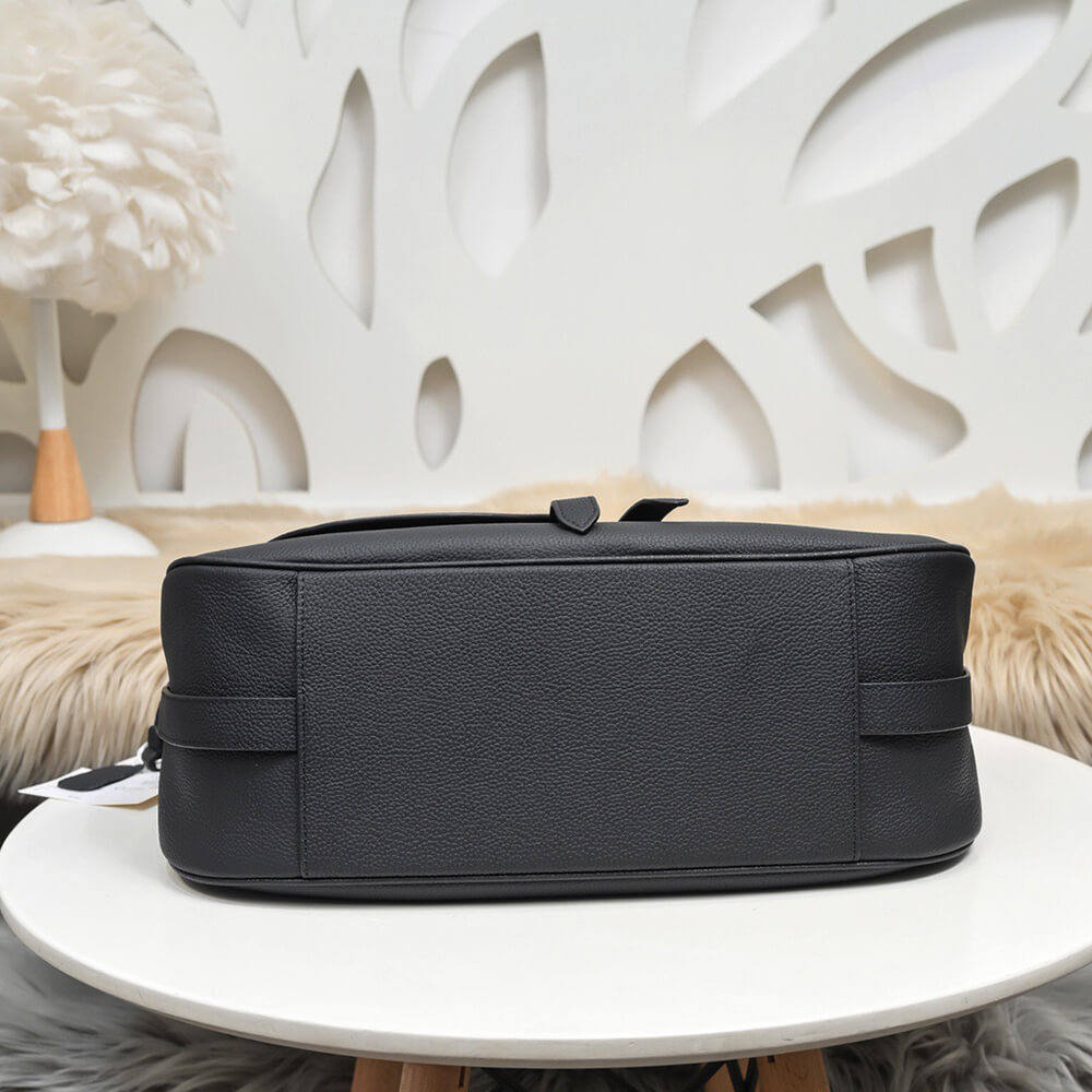 D10r saddle soft bag