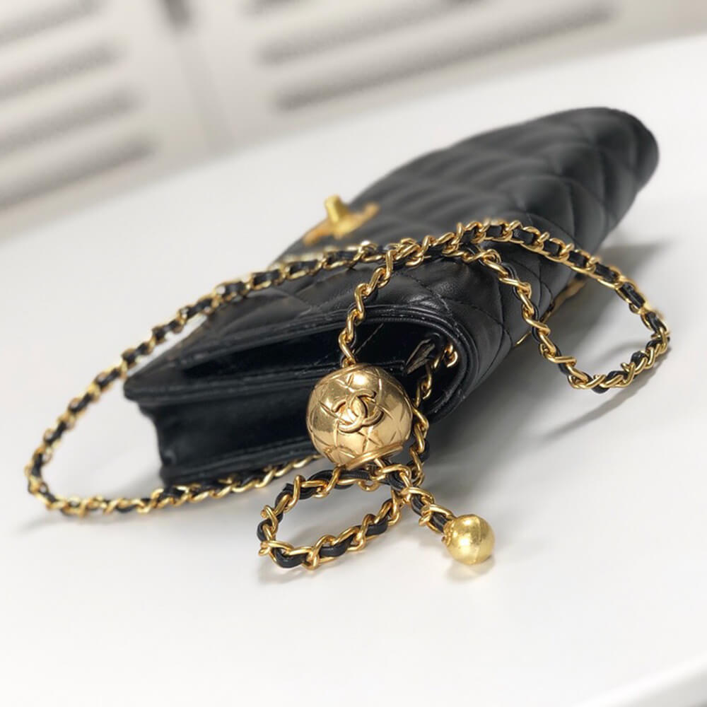 Ch**el chain woc