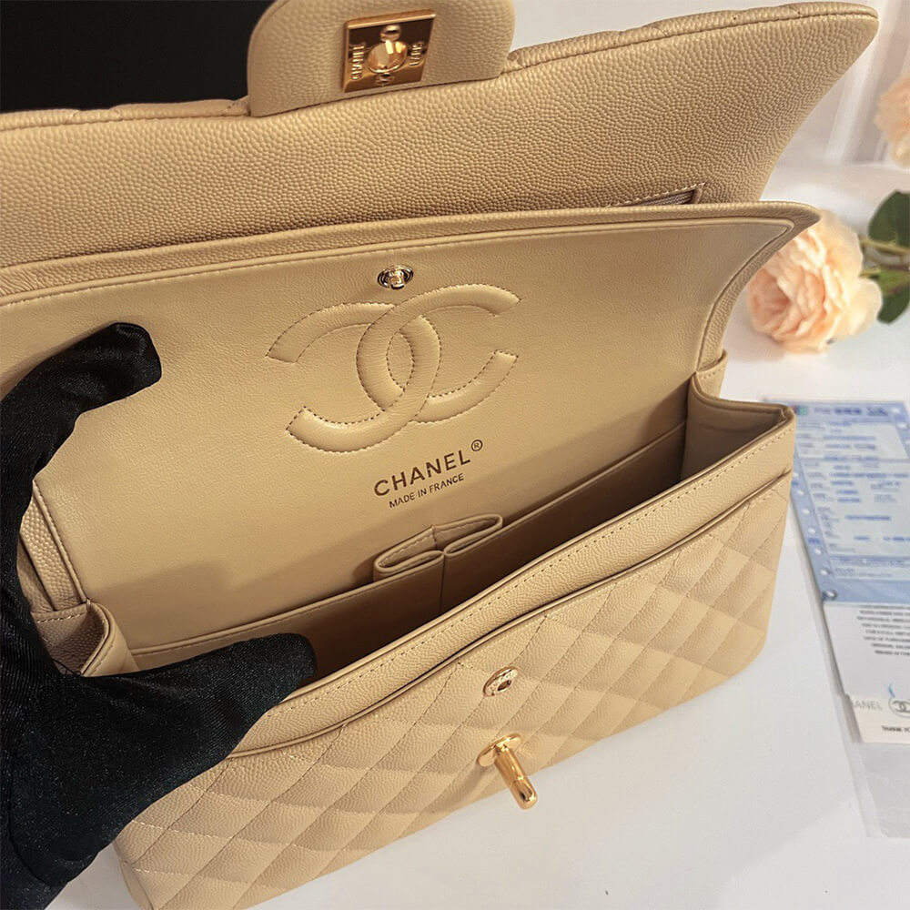 Ch**el classic flap medium