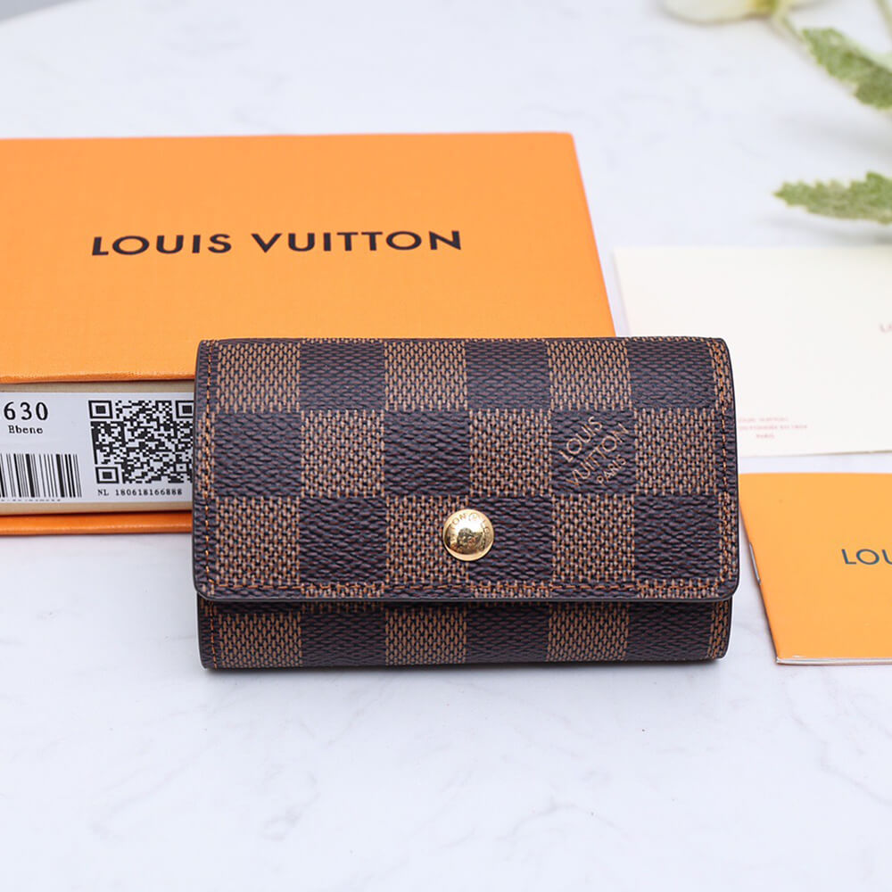 l0vis Vvtt0n 6 key holder