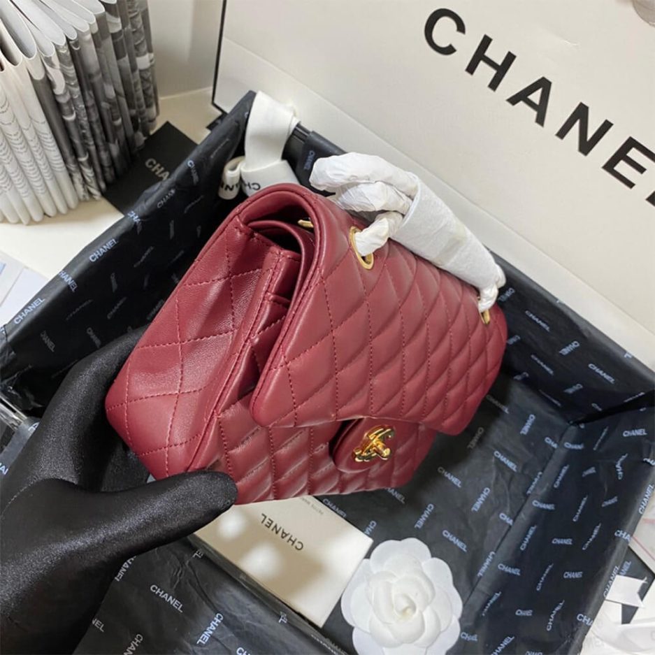 Ch**el classic small flap