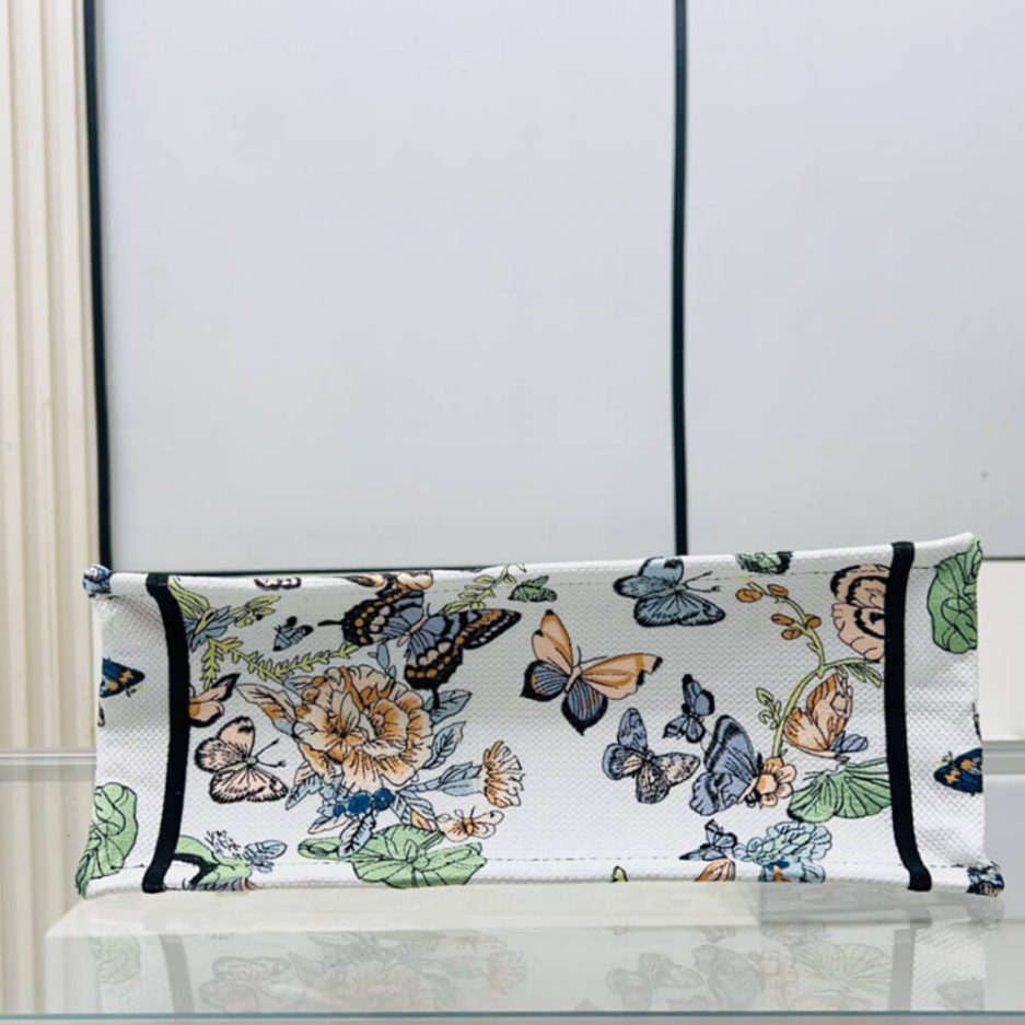 medium D10r book tote