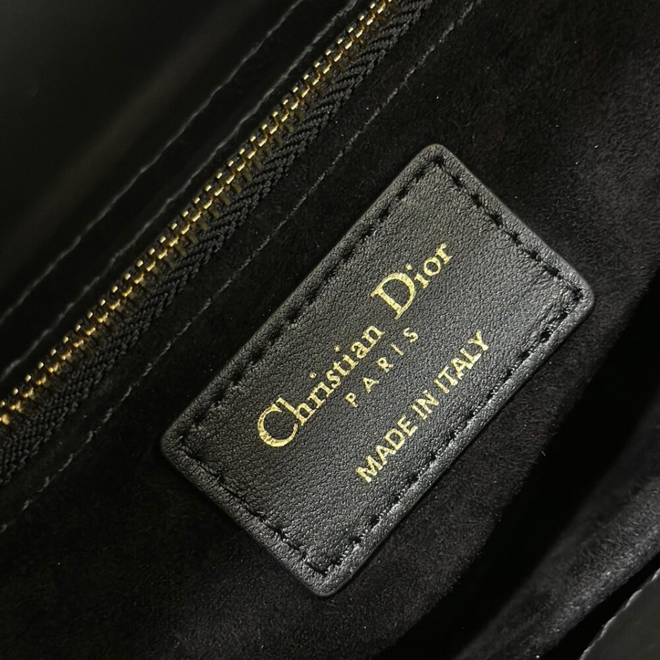small lady D10r bag