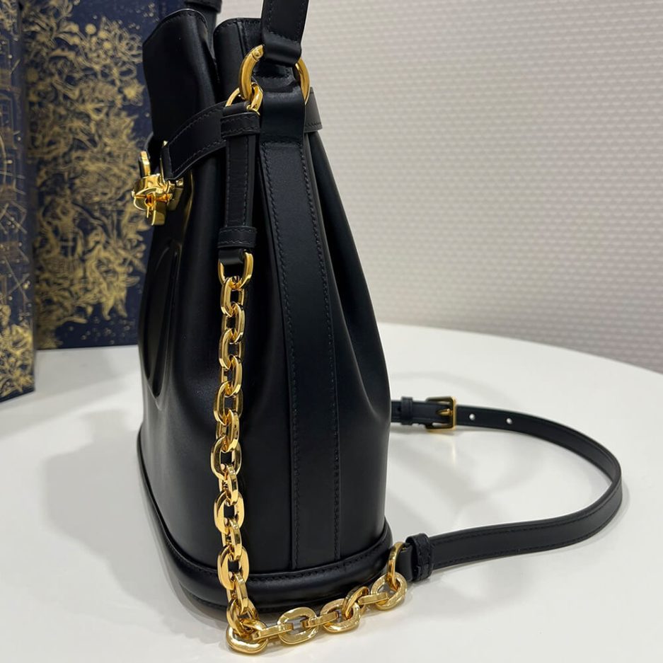 medium c’est D10r bag