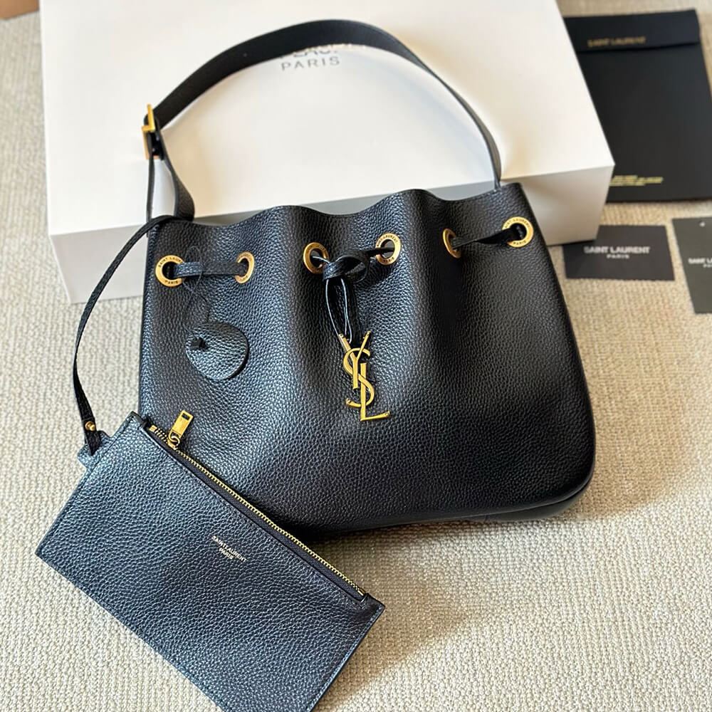 Y51 paris vii small hobo in grained leather