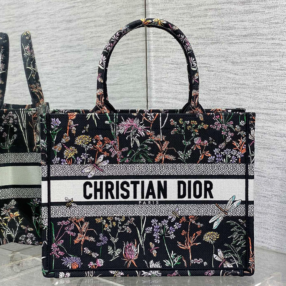 medium D10r book tote