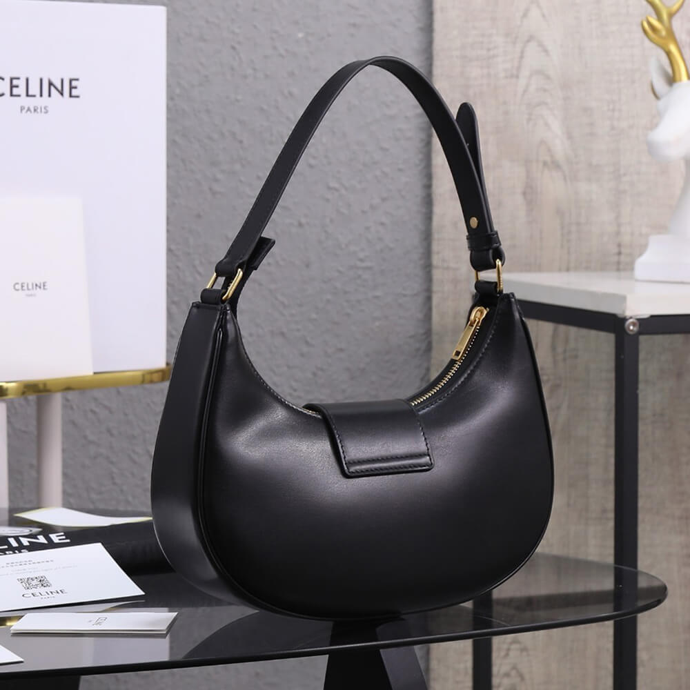 Ce1i*e medium ava triomphe bag in smooth calfskin