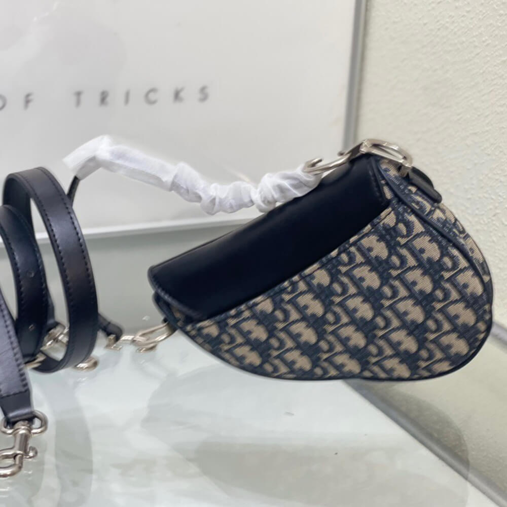 D10r mini saddle bag with strap