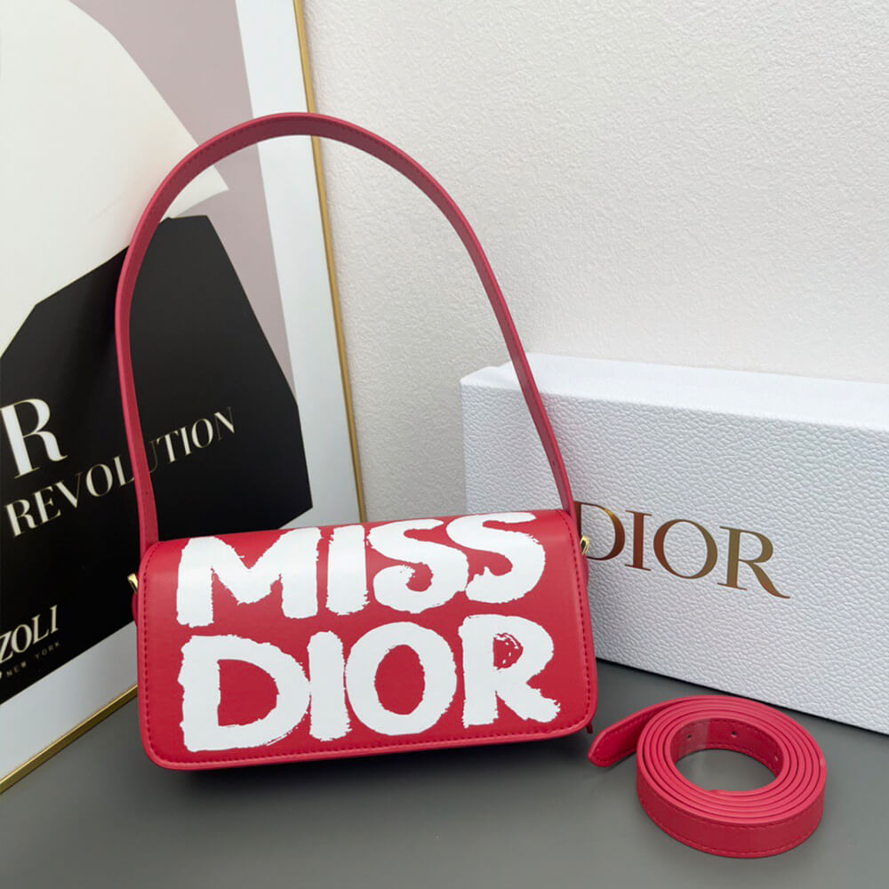 miss D10r flap bag
