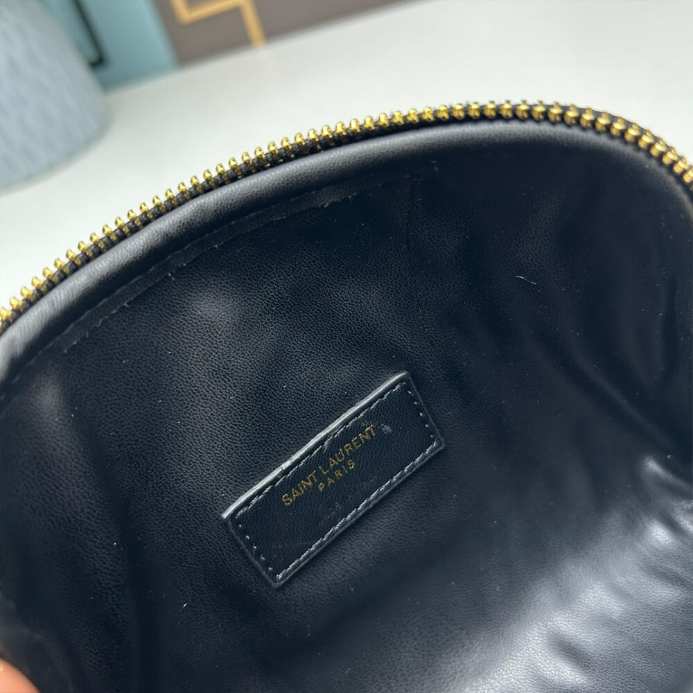 Y51 gaby zipped pouch in quilted lambskin
