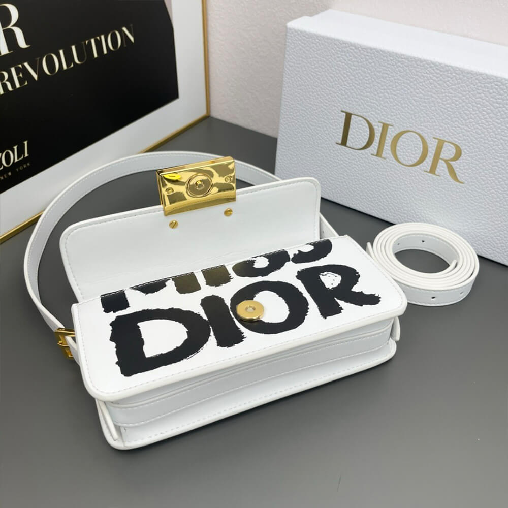 miss D10r flap bag