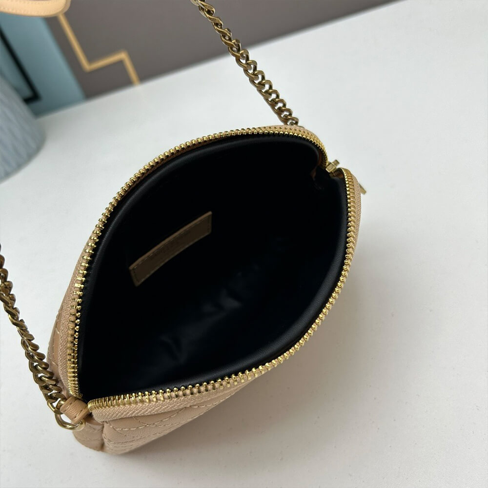 Y51 gaby zipped pouch in quilted lambskin