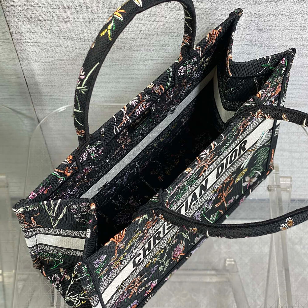 medium D10r book tote