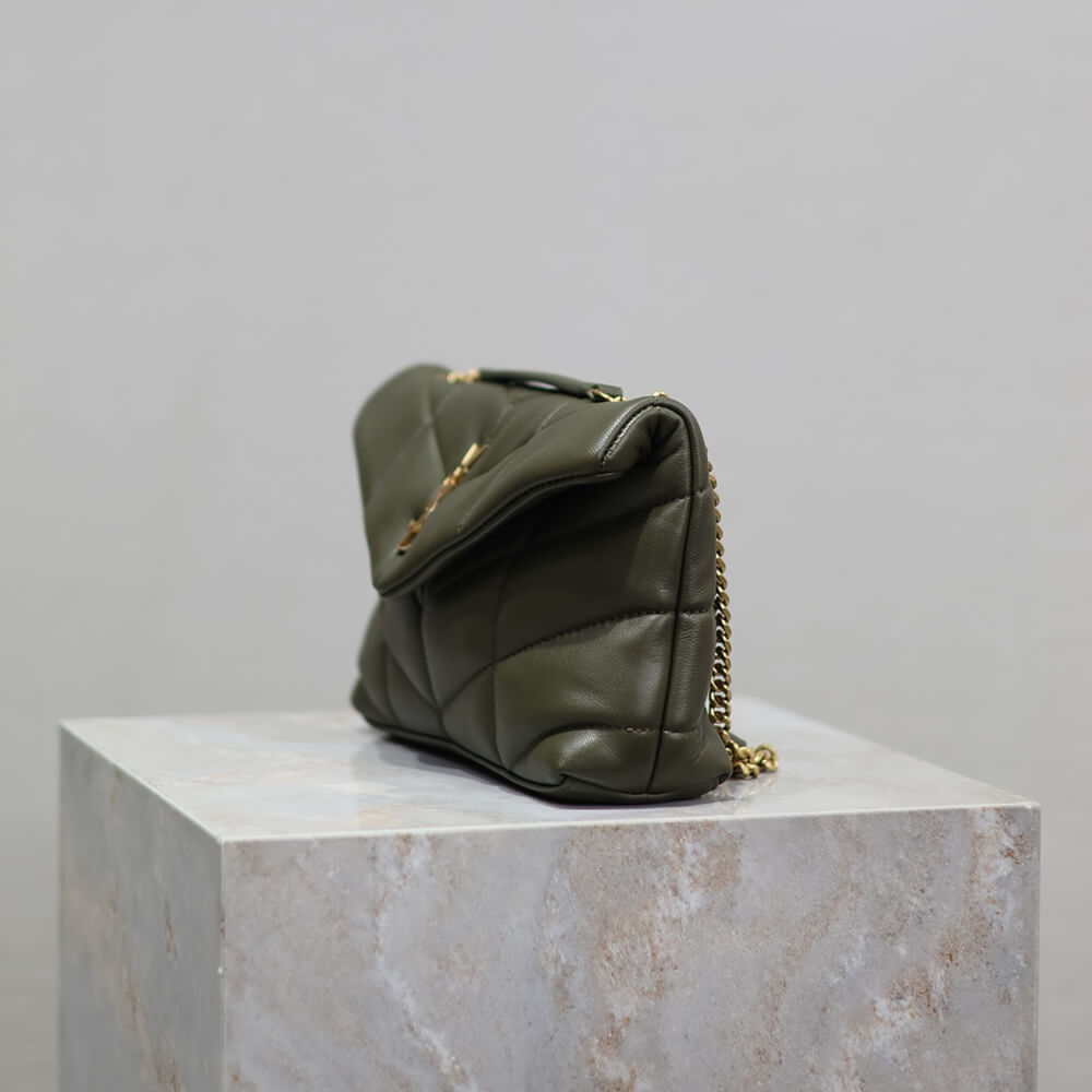 Y51 toy puffer in lambskin