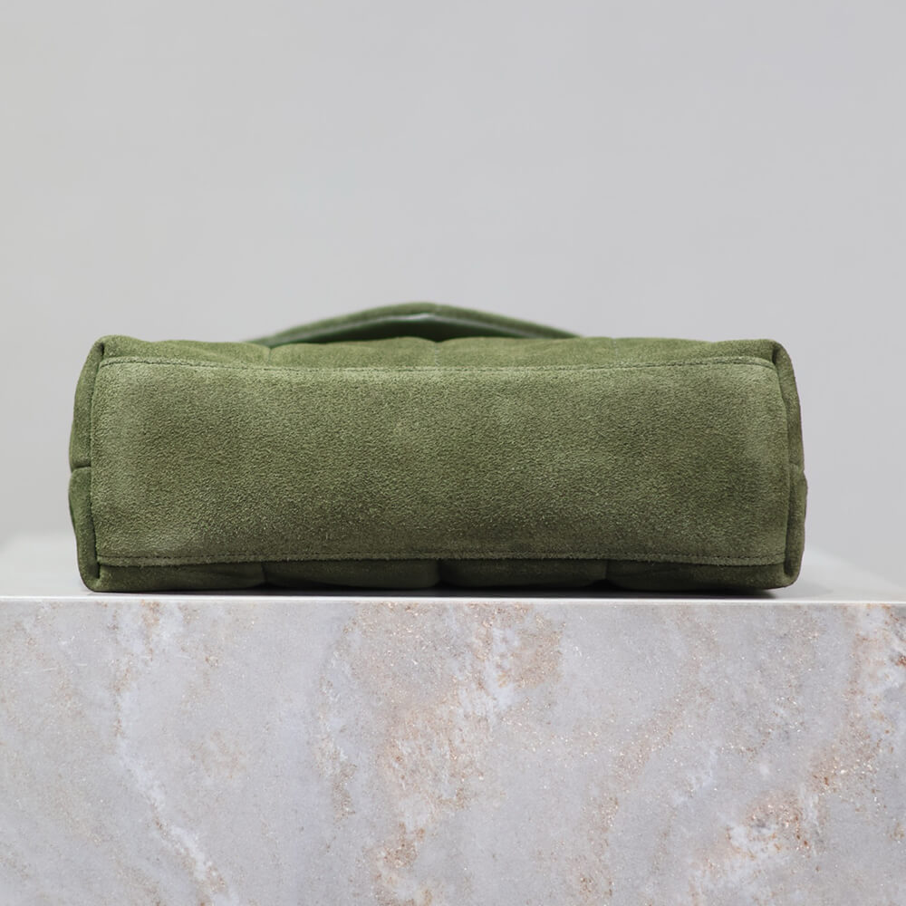 Y51 toy puffer in suede