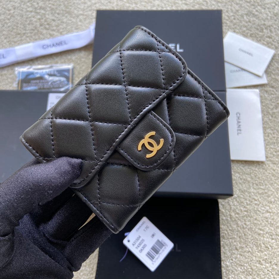 Ch**el classic small flap wallet