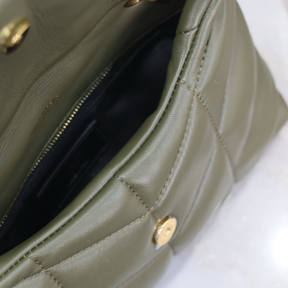 Y51 toy puffer in lambskin