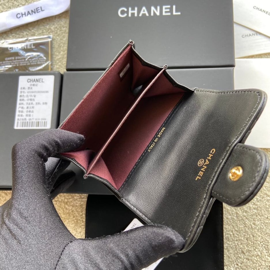 Ch**el classic small flap wallet