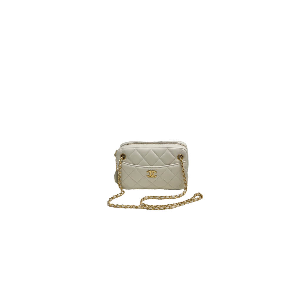Ch**el mini camera case