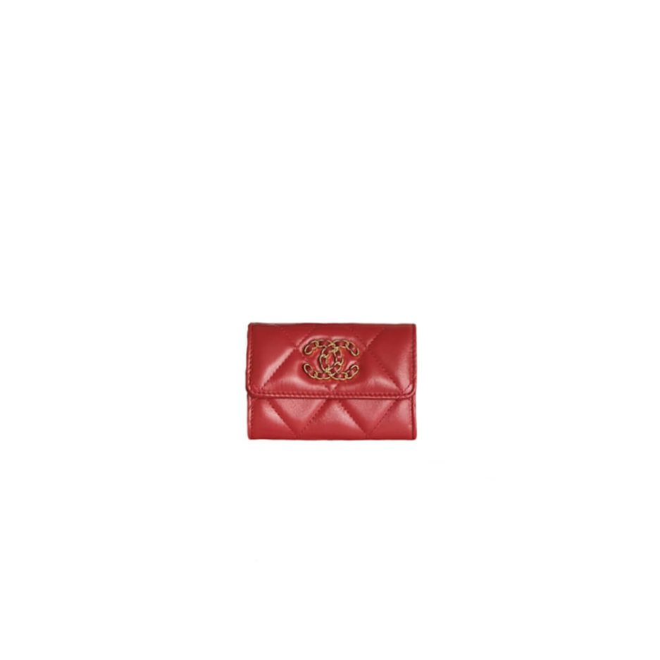 Ch**el 19 card holder with flap