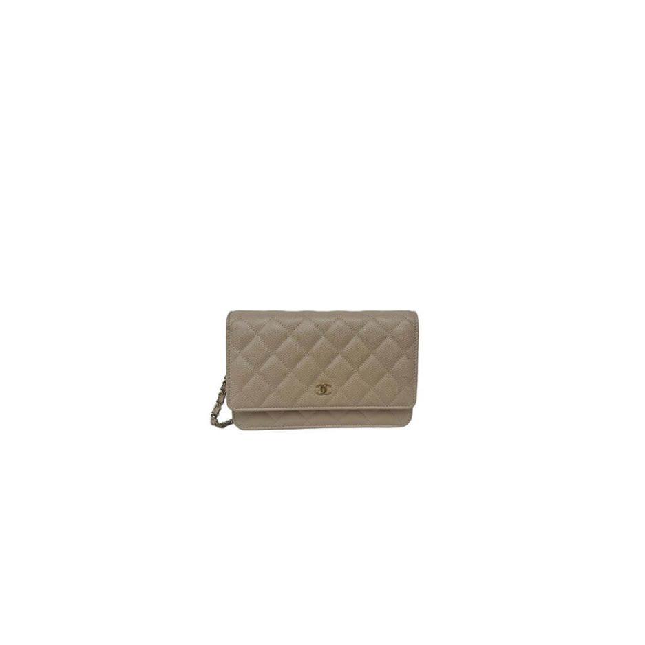 Ch**el classic chain wallet