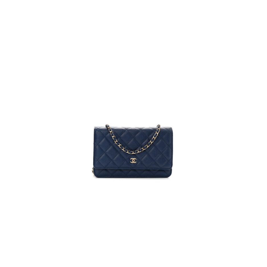 Ch**el classic chain wallet