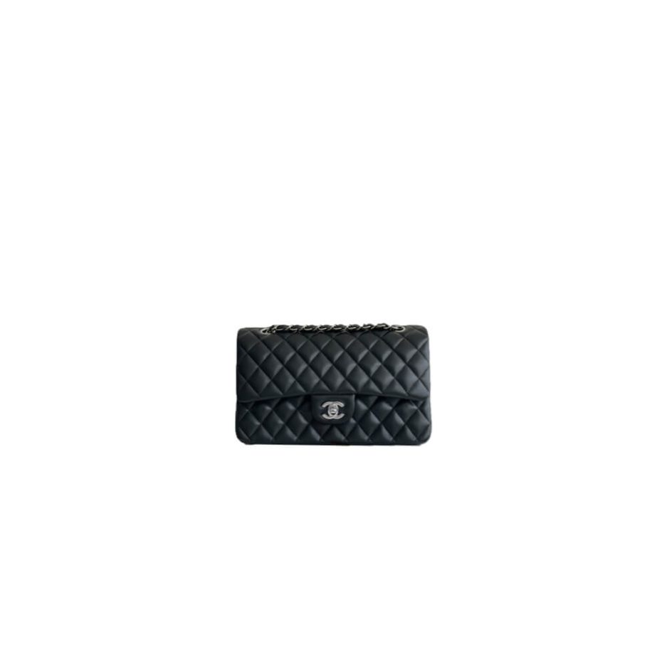 Ch**el medium classic flap handbag