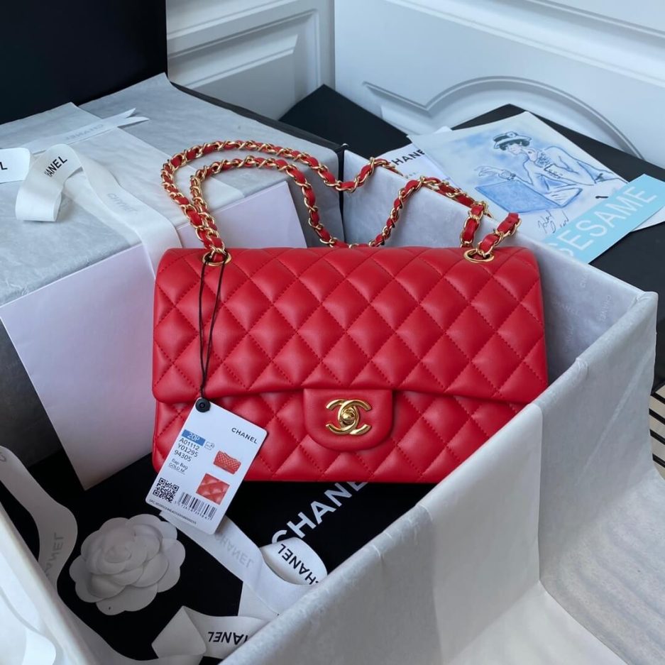 Ch**el medium classic flap handbag