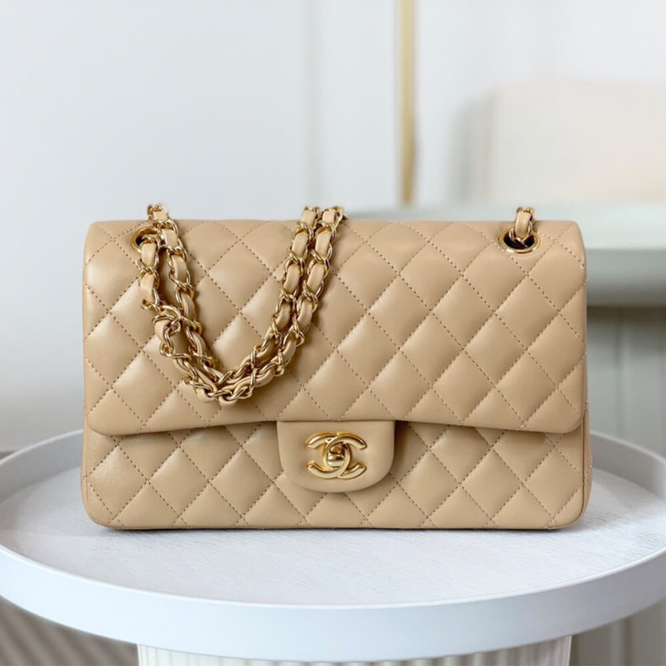 Ch**el medium classic flap handbag