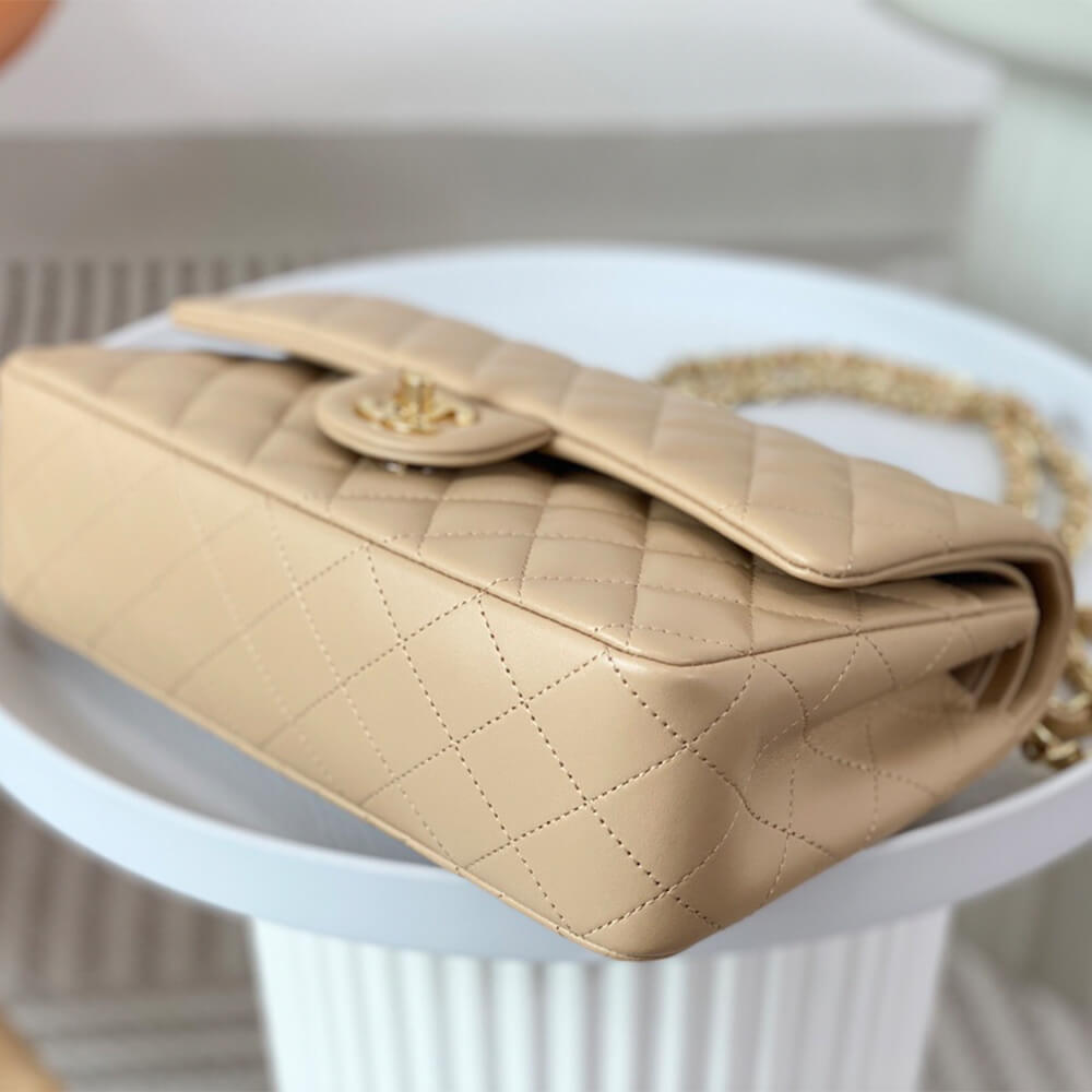 Ch**el medium classic flap handbag