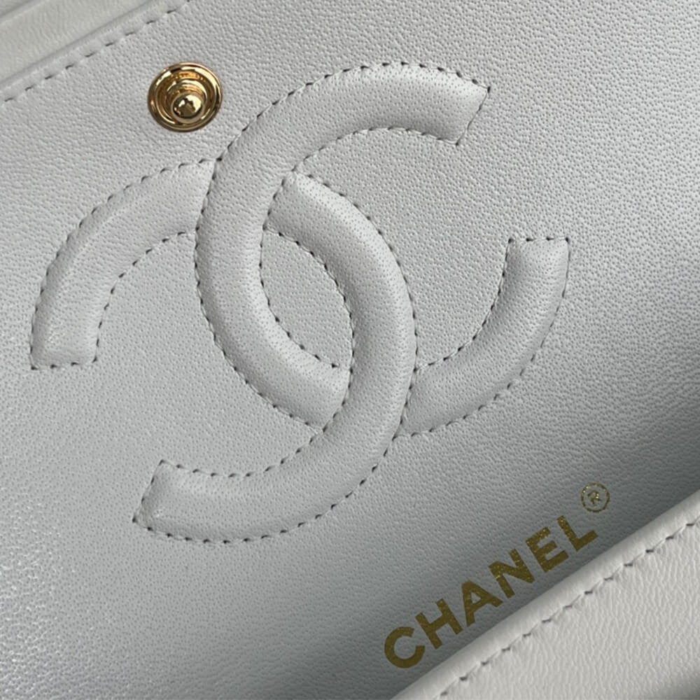 Ch**el medium classic flap handbag