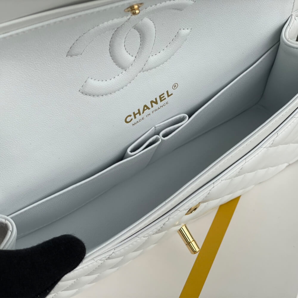 Ch**el medium classic flap handbag